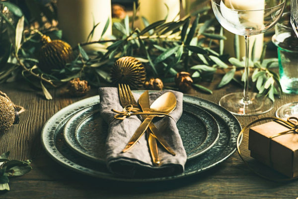 Messina's Holiday Party Place Setting